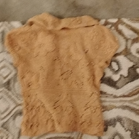 Leifsdottir Anthropologie Gold Knit Cardigan With Large Green Painted Buttons! - Picture 5 of 5